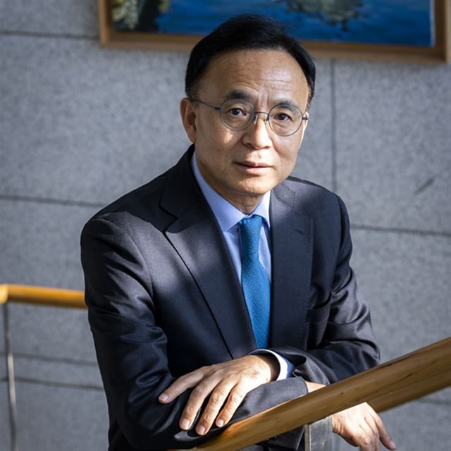 김영익 금융 교육 자료 - 차트 분석 및 시장 지표 설명 예시